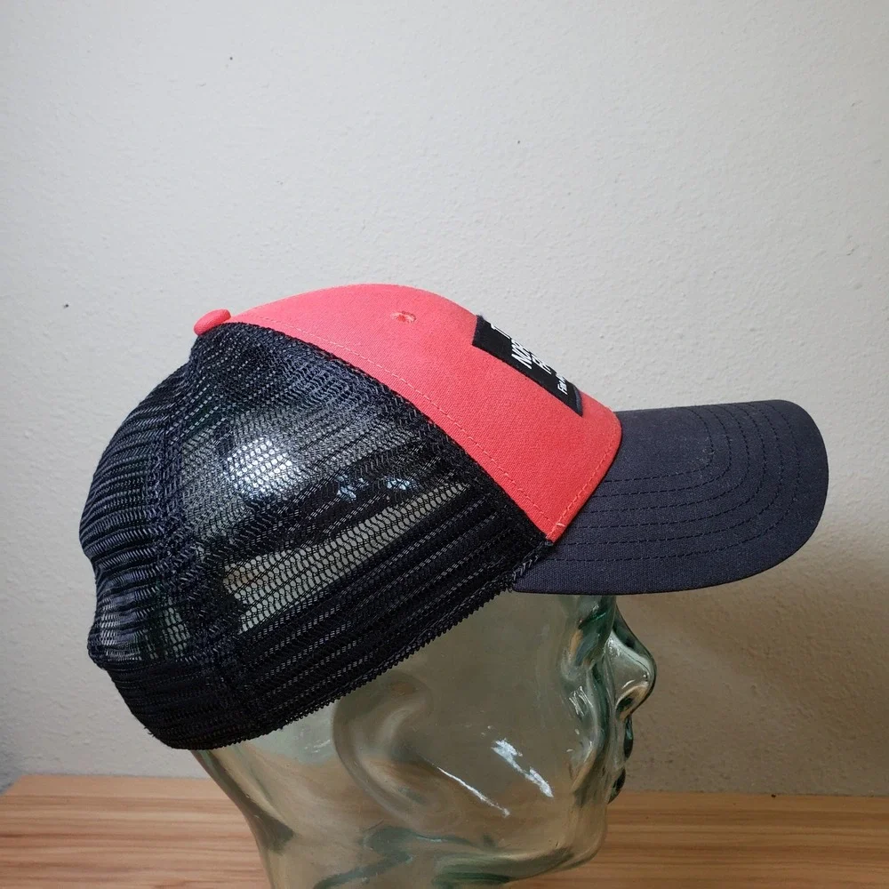 The North Face Mesh Back Snapback Hat Cap Black Red‎ Gorpcore Outdoorsman Hiking
